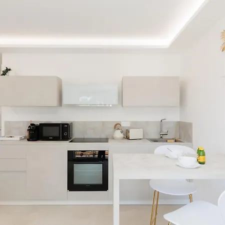 Elegant In Cap D'antibes - Wifi - Clim Et Parking Apartment
